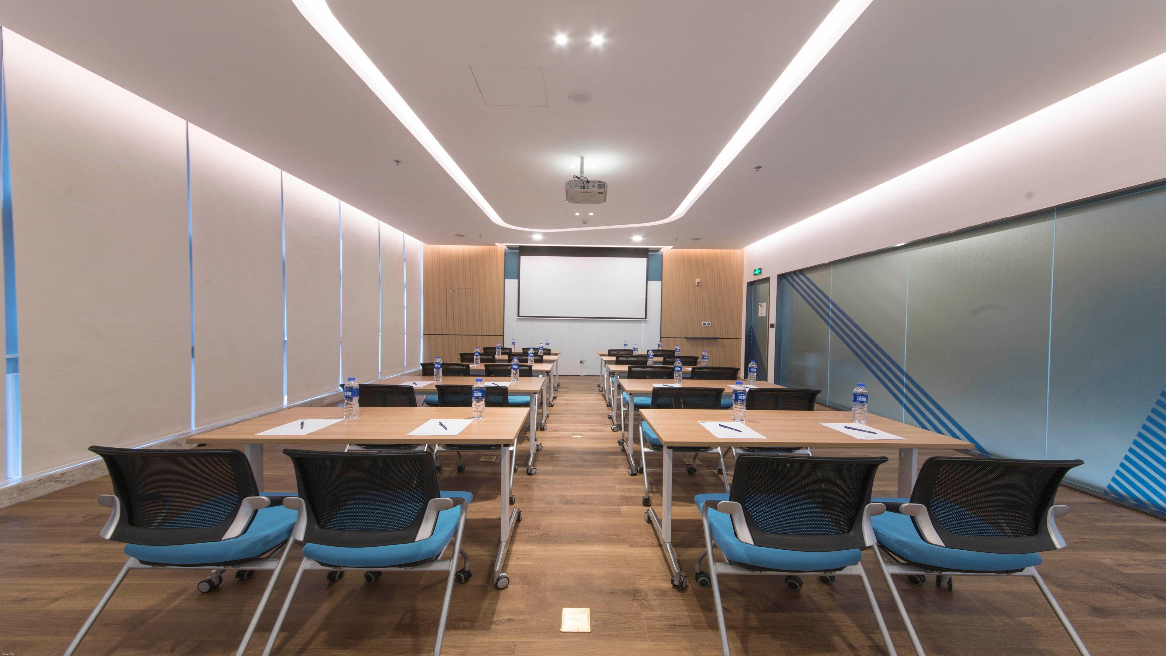 Holiday Inn Express Liyang Huafu By Ihg Exterior foto